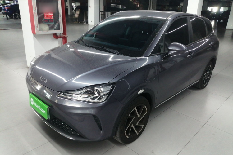 哪吒汽车 哪吒AYA 2023款 401 Lite车身外观1