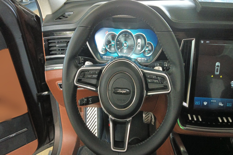 众泰T700 2017款 1.8T 双离合尊贵型局部细节13