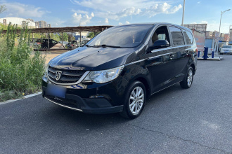 宝骏730 2016款 1.5L 手动超值型 7座 国V