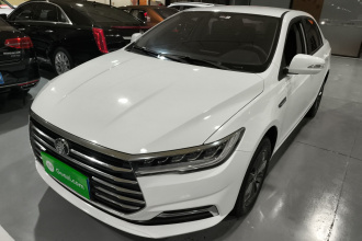 比亚迪 秦 2019款 1.5L 自动豪华型