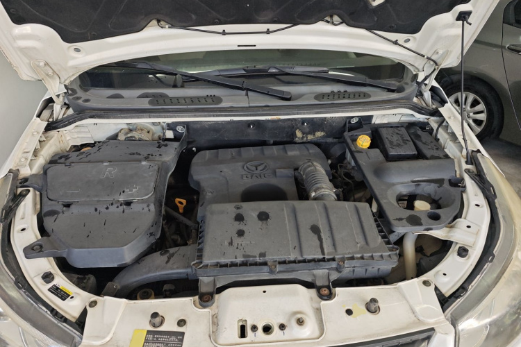 北汽幻速S3 2017款 1.5L 手动豪华型机舱底盘24