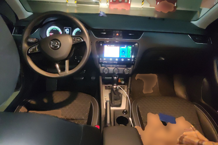 斯柯达 明锐 2019款 1.5L 自动智行豪华版 国V中控内饰12