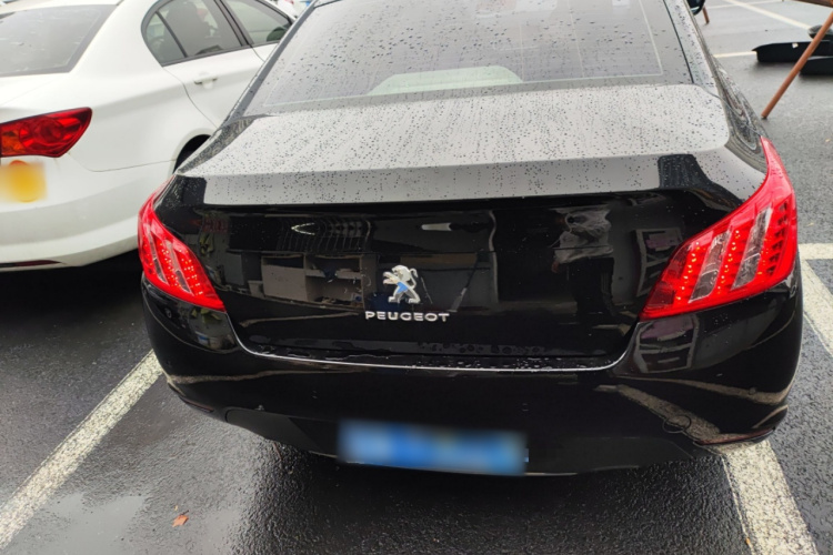 标致508 2013款 2.0L 两周年纪念 自动天窗经典版车身外观6