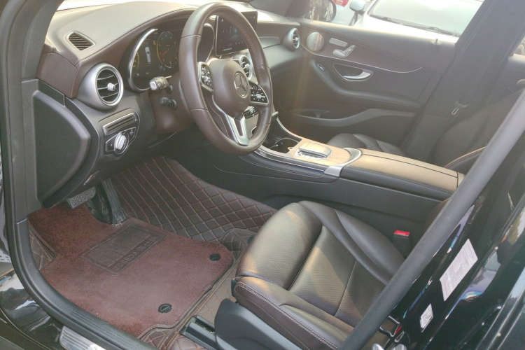 奔驰GLC 2022款 改款 GLC 300 L 4MATIC 动感型局部细节19