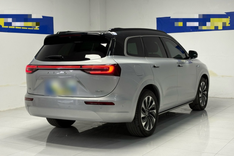 鸿蒙智行 问界M7 2024款 1.5T 智驾四驱Max版 5座车身外观6003