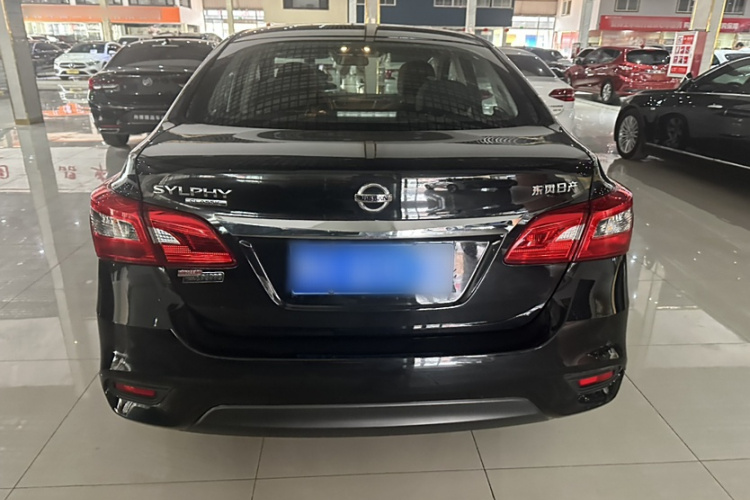 日产 轩逸 2024款 经典 1.6XE CVT舒适版车身外观6004