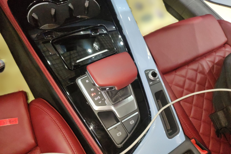 奥迪A5 2023款 Coupe 40 TFSI 时尚动感型局部细节18