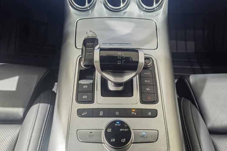 腾势X 2020款 PHEV旗舰版中控内饰7007