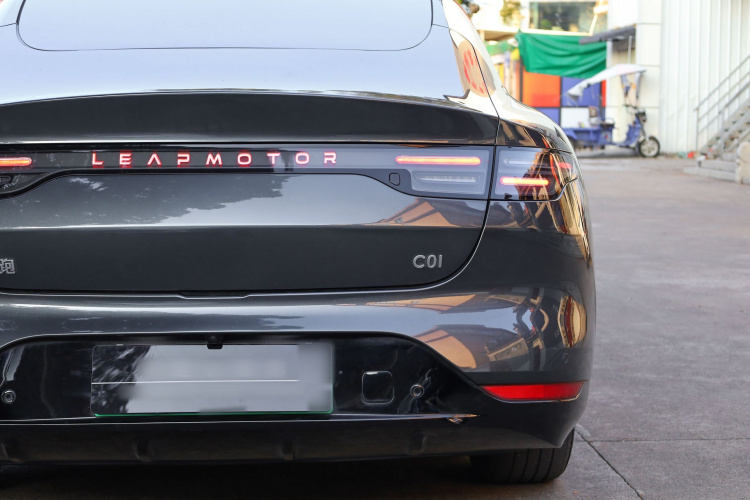 零跑汽车 零跑C01 2023款 525舒享版车身外观6010