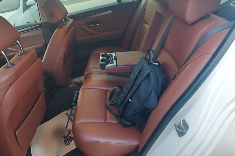 宝马5系 2014款 525Li 领先型中控内饰7004