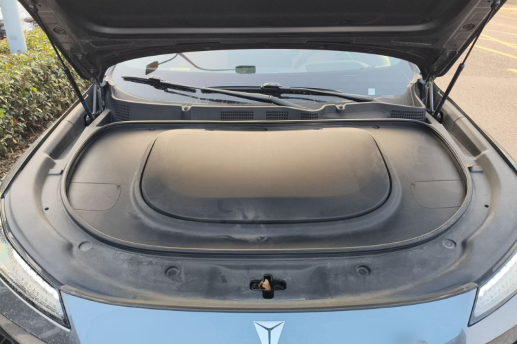 深蓝汽车 深蓝S07 2023款 200Max增程版局部细节24