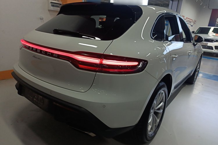 保时捷 2022款 Macan 2.0T车身外观7