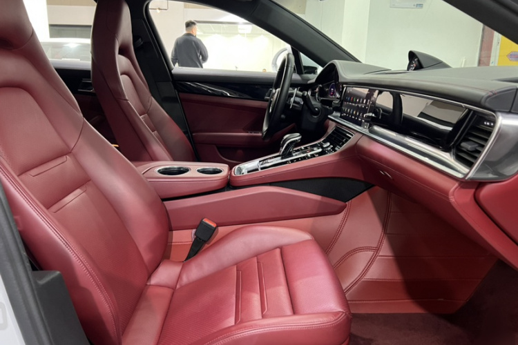 保时捷 2023款 Panamera 2.9T中控内饰7009