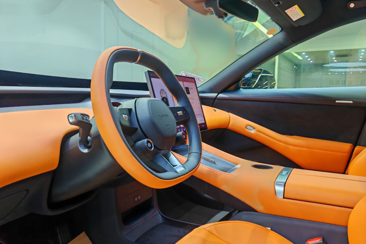 小米汽车 小米YU7 2025款 超长续航后驱版中控内饰7001