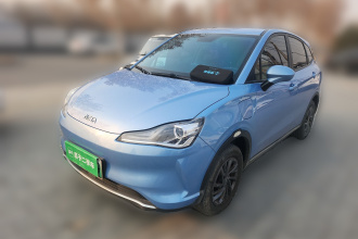 哪吒汽车 哪吒V 2022款 潮 300 Lite 三元锂