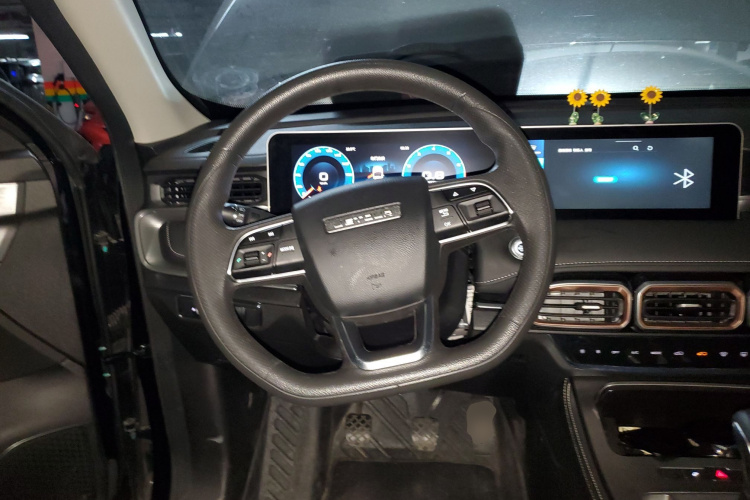 捷途X70 PLUS 2021款 改款 1.5T 手动风 7座中控内饰13