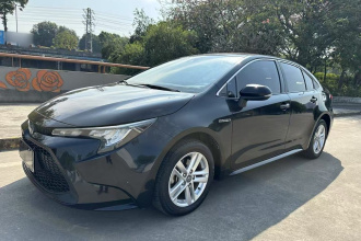 丰田 雷凌 2022款 双擎 1.8H E-CVT领先版