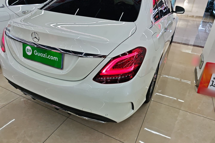 奔驰C级 2020款 C 200 L 时尚型运动版车身外观9