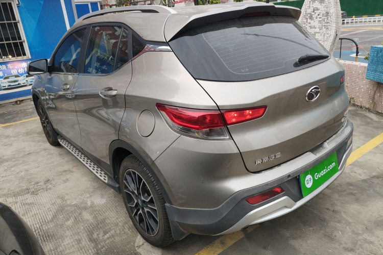 东南DX3 2018款 1.5T CVT尊贵型车身外观6003