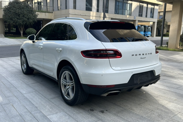 保时捷 2014款 Macan 2.0T车身外观6009