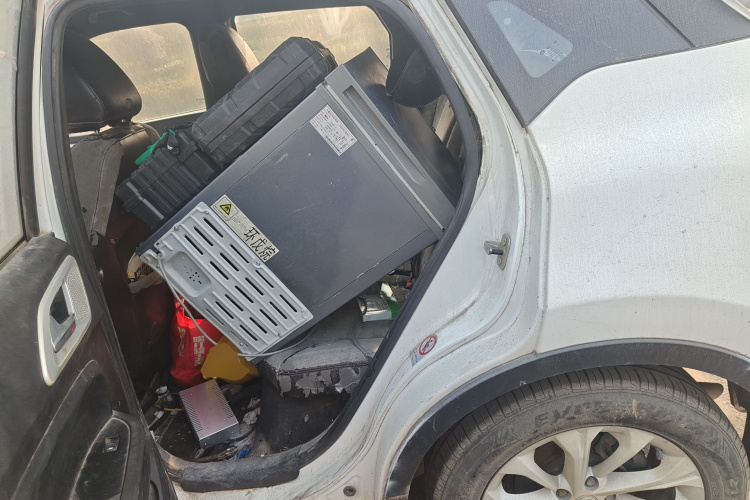 中华V3 2015款 1.5L 手动基本型中控内饰21