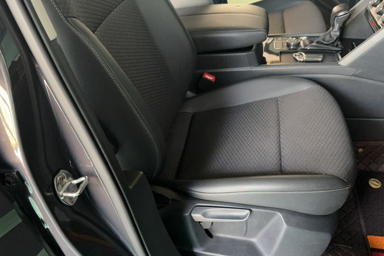 大众 途昂 2017款 380TSI 四驱舒适版局部细节41