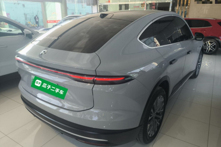 蔚来EC6 2024款 75kWh车身外观7