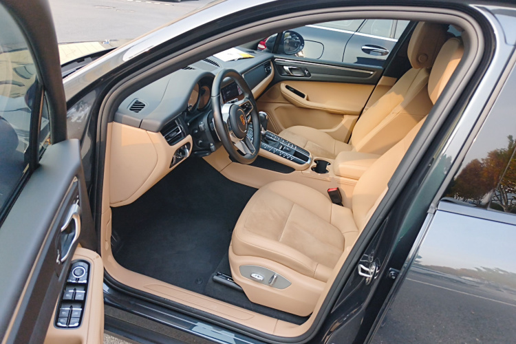 保时捷 2018款 Macan 2.0T中控内饰20