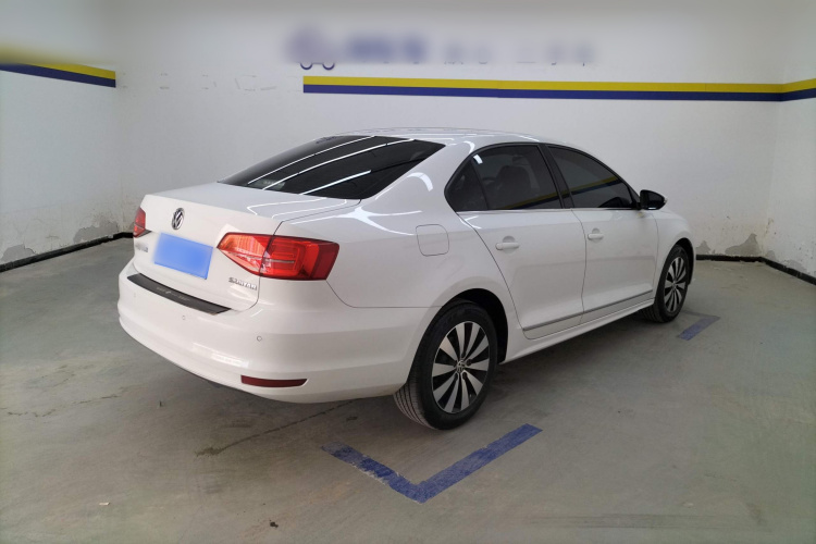 大众 速腾 2018款 1.6L 自动舒适型车身外观7