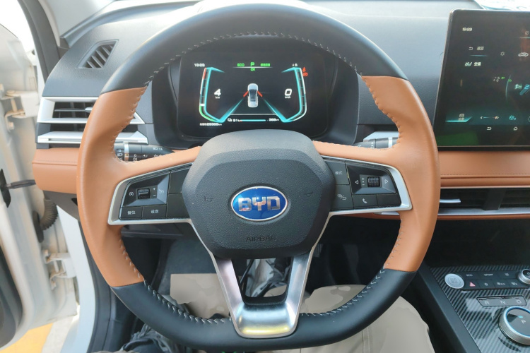 比亚迪e2 2021款 豪华型中控内饰13