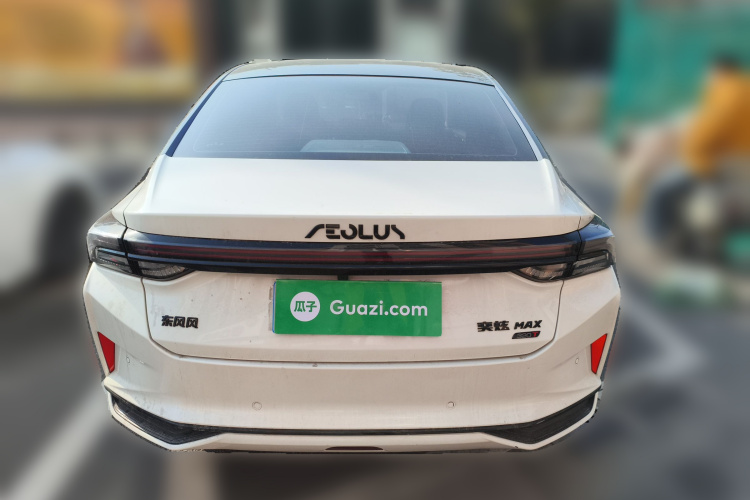 东风风神 奕炫MAX 2021款 1.5T 超酷潮爸版车身外观6
