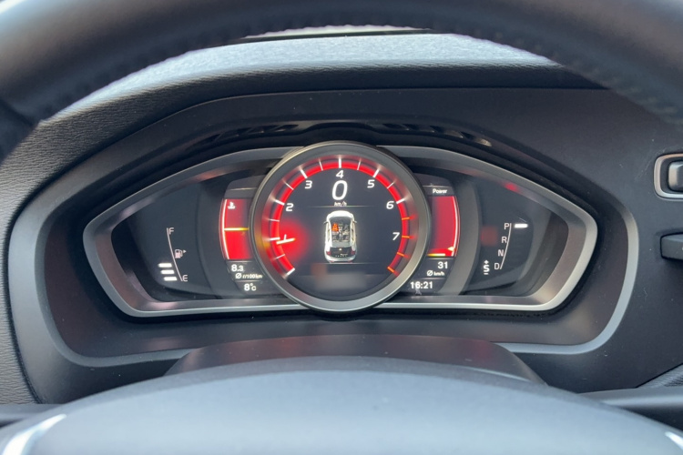 沃尔沃V40 2017款 T3 智逸版局部细节14