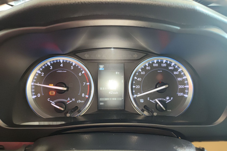 丰田 汉兰达 2018款 2.0T 四驱豪华版 7座 国V局部细节14