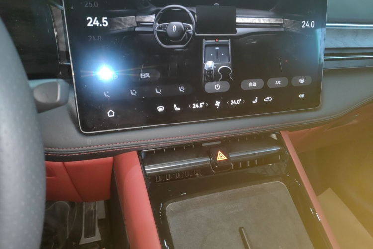 鸿蒙智行 问界M5 2023款 纯电后驱智驾版局部细节16