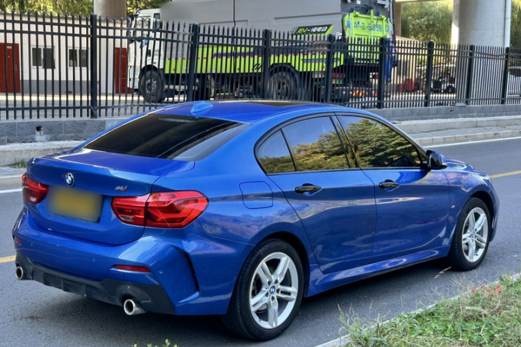 宝马1系 2020款 120i M运动套装车身外观6005