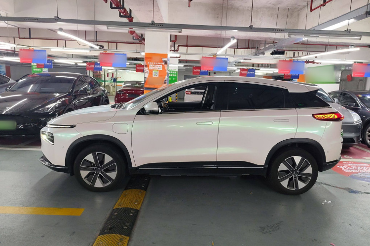 小鹏G3 2022款 G3i 520N+车身外观6003