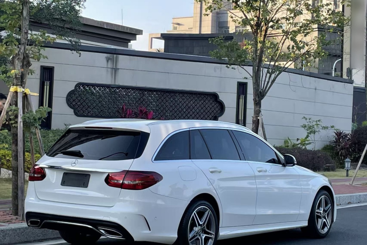 奔驰C级(进口) 2020款 改款 C 260 旅行轿车车身外观6008