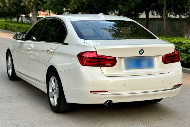 宝马3系 2016款 316Li 时尚型车身外观6005