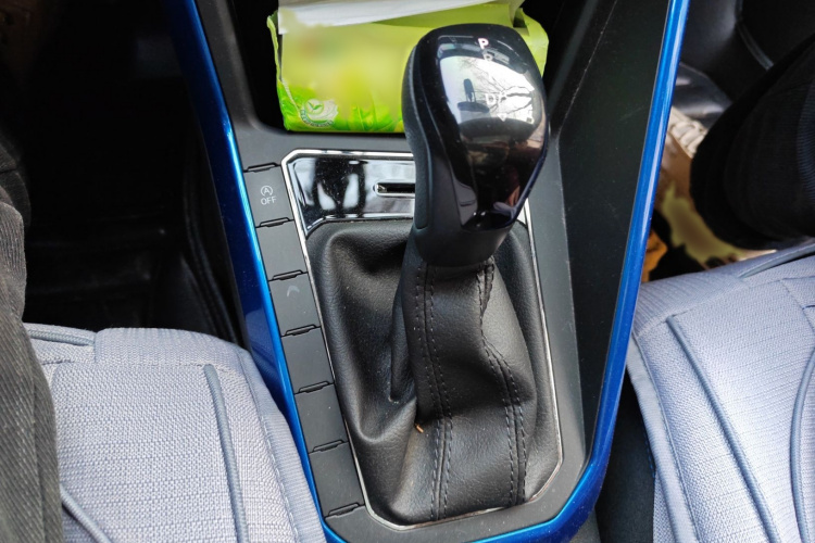 大众 Polo 2019款 Plus 1.5L 自动炫彩科技版局部细节18