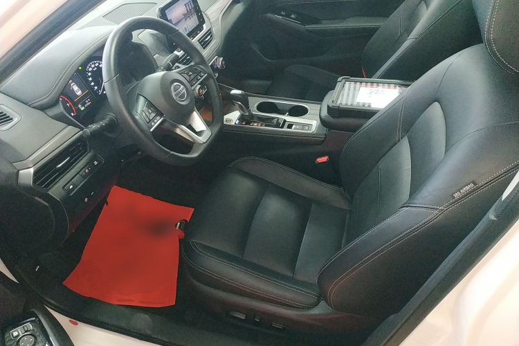 日产 天籁 2021款 2.0T XL 智进版局部细节19