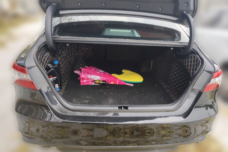 丰田 凯美瑞 2019款 双擎 2.5HQ 旗舰版 国VI中控内饰23