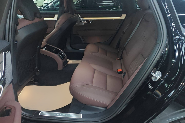 沃尔沃S90 2026款 B5 智远豪华版中控内饰7004