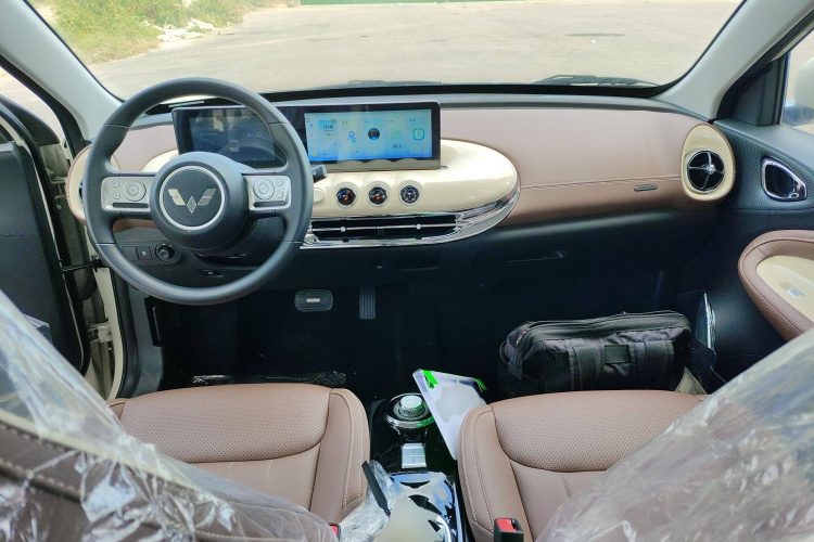 五菱汽车 五菱缤果 2024款 333km 悦享款中控内饰7002