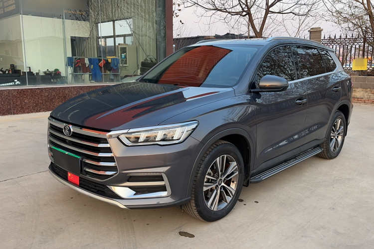 比亚迪 宋Pro 2019款 1.5T 自动精英型车身外观1