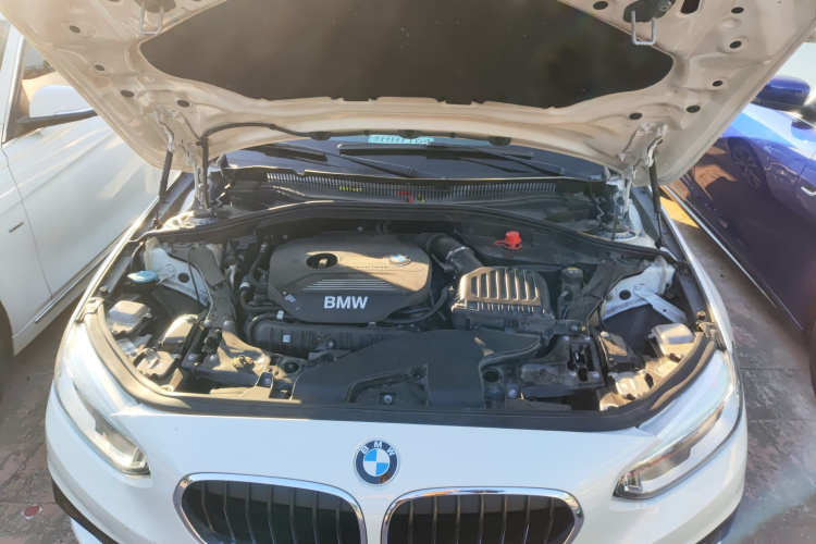 宝马1系 2018款 改款 120i 设计套装型局部细节24