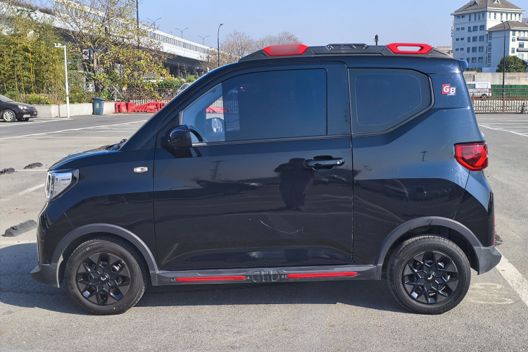 五菱汽车 宏光MINIEV 2022款 GAMEBOY 200km 玩乐款 磷酸铁锂车身外观6003