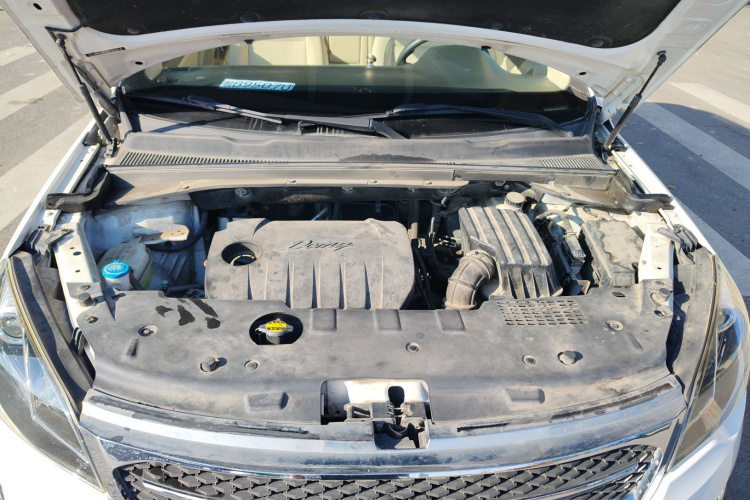 众泰 大迈X5 2017款 超值版 1.6L 手动时尚型机舱底盘24