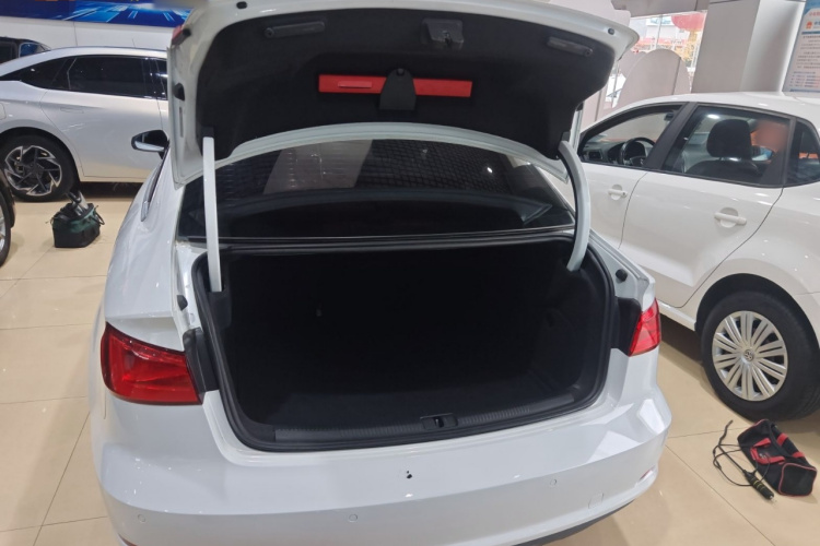 奥迪A3 2015款 Limousine 35 TFSI 百万纪念智领型局部细节23