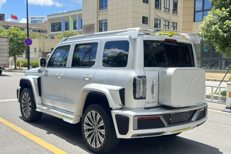 超境汽车 共创坦克300 2021款 2.0T 赛博坦克车身外观6004