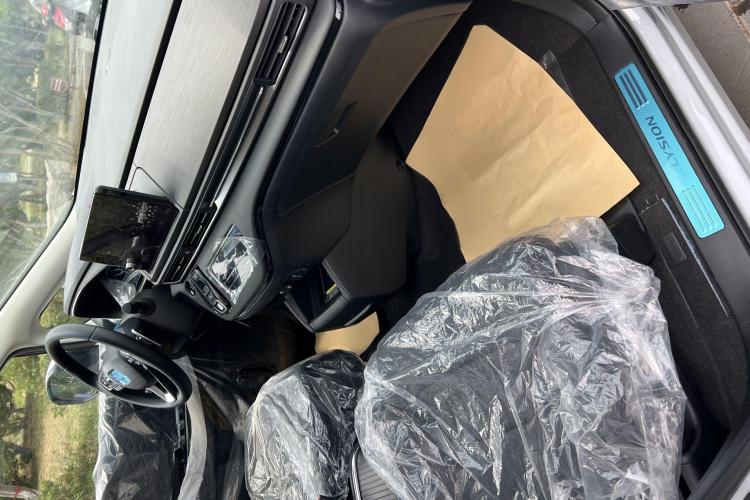 本田 艾力绅 2024款 2.0L e:HEV 豪华版中控内饰7004